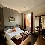 Princess Royal Townhouse * Scarborough