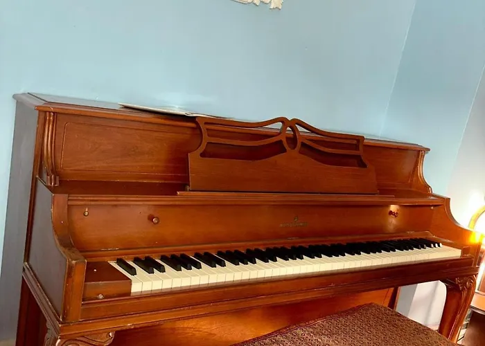 Princess Royal Townhouse *