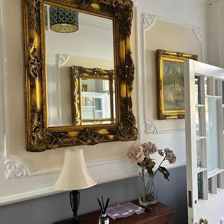 Princess Royal Townhouse *