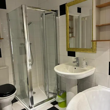 Princess Royal Townhouse *